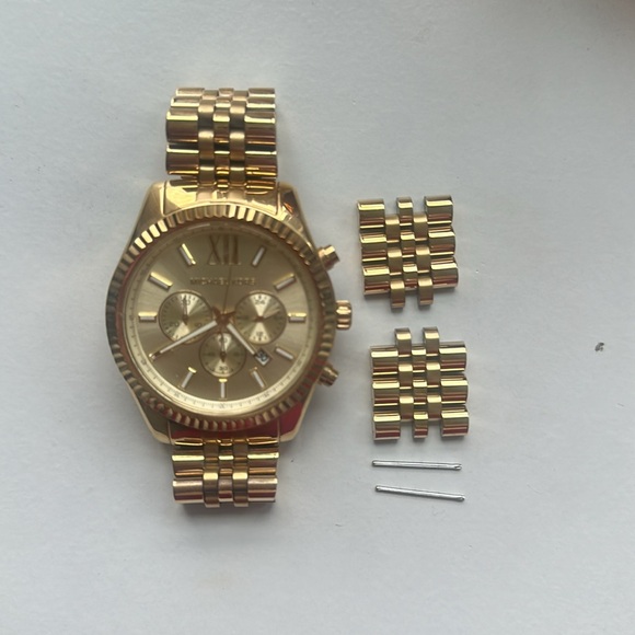 Gold Michael Kors Watch - Picture 6 of 7